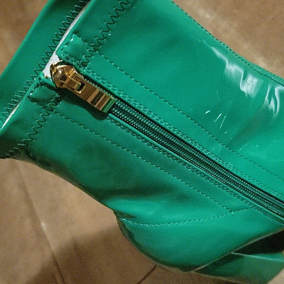 AZALEA WANG GREEN PATENT ANKLE BOOTS - Picture 6 of 10